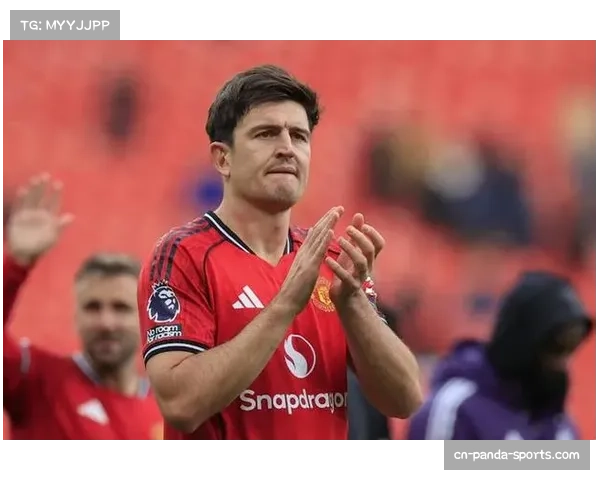 曼联德里赫特背部重伤赛季报销 马奎尔续约谈判加速